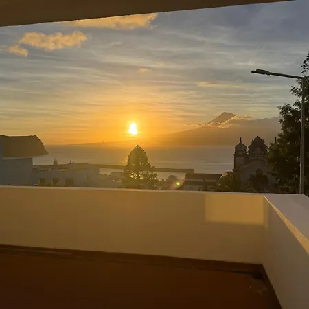 Entre Ilhas * Horta (Azores)